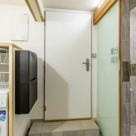 Cute Studio Apartment Prag